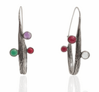 Detail of Vanilla Aroma Earrings by Flora María