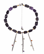 Detail of Vanilla Radiance Necklace by Flora María