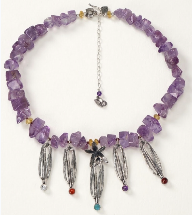 Vanilla Planifolia Necklace